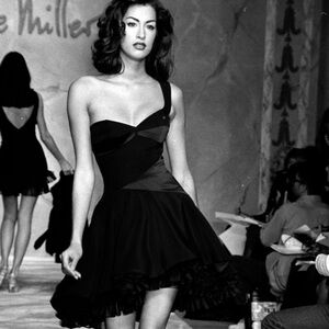 Yasmeen ghauri runway dress Elegant Black Women's Dress